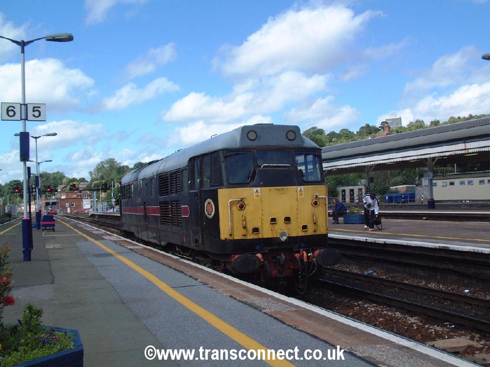 Loco 31128 Thru exeter St Davids 2 090706.JPG